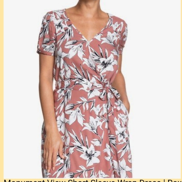 ROXY | Hawaiian Floral Wrap Mini Dress - Picture 1 of 6